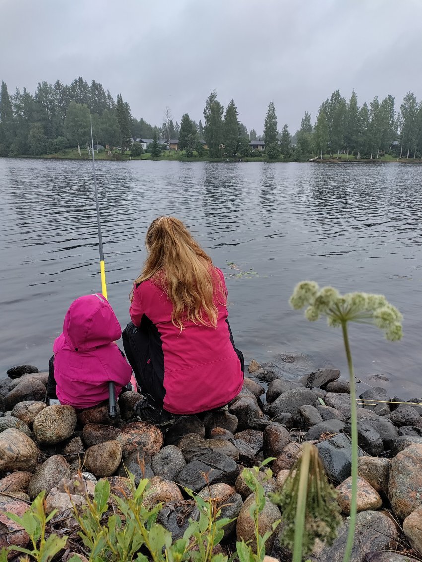 Tulevana viikonloppuna kisataan Oulujärven kuninkuudesta – Tuolloin lapset pääsevät onkimaan jokirantaan ja kunnan kesäinfo palvelee kävijöitä kello 15–19