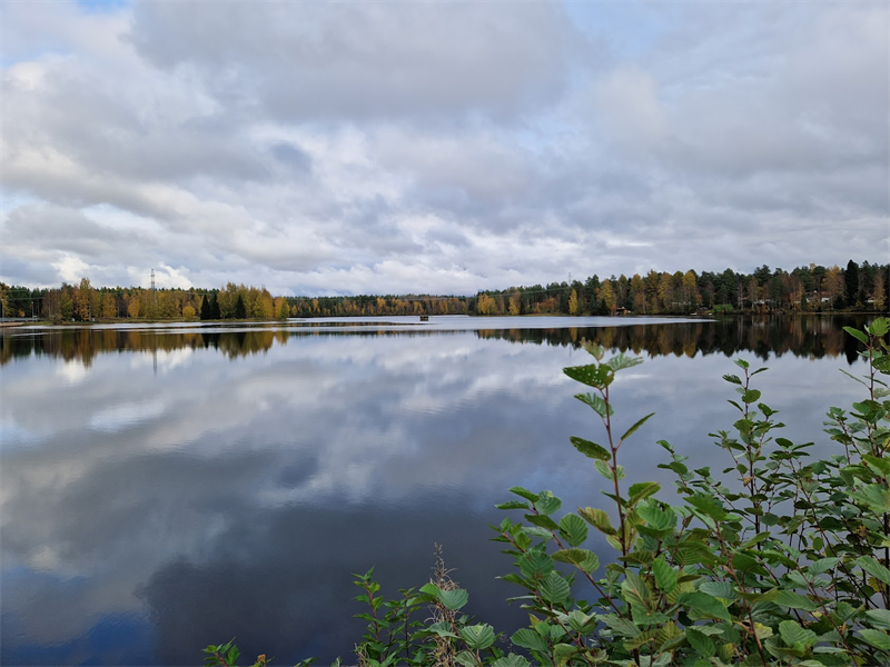 Oulujoen vesistöalueella poikkeuksellisin sateinen syksy – Oulujoen suuret virtaamat jatkuvat