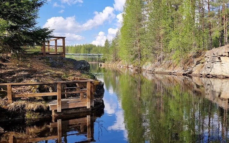 Oulujoen vesistön kesän virkistyskäytön tavoitetasot saavutettiin kaikilla säännöstellyillä järvillä