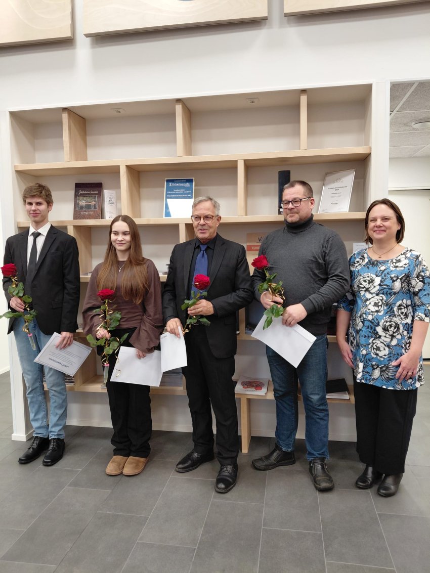 Paltamon kunta jakoi stipendejä itsenäisyyspäivän juhlassa kunnantalolla